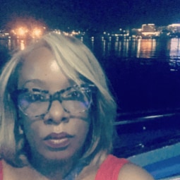 Image of Shanna Shepherd